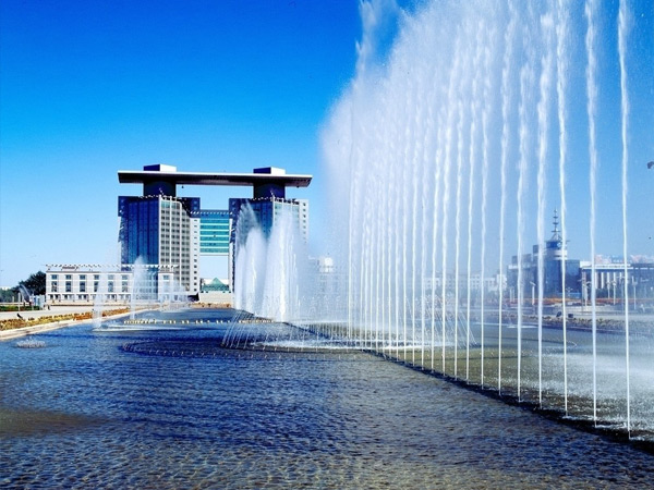 Tòa nhà chính quyền thành phố Khố Quang